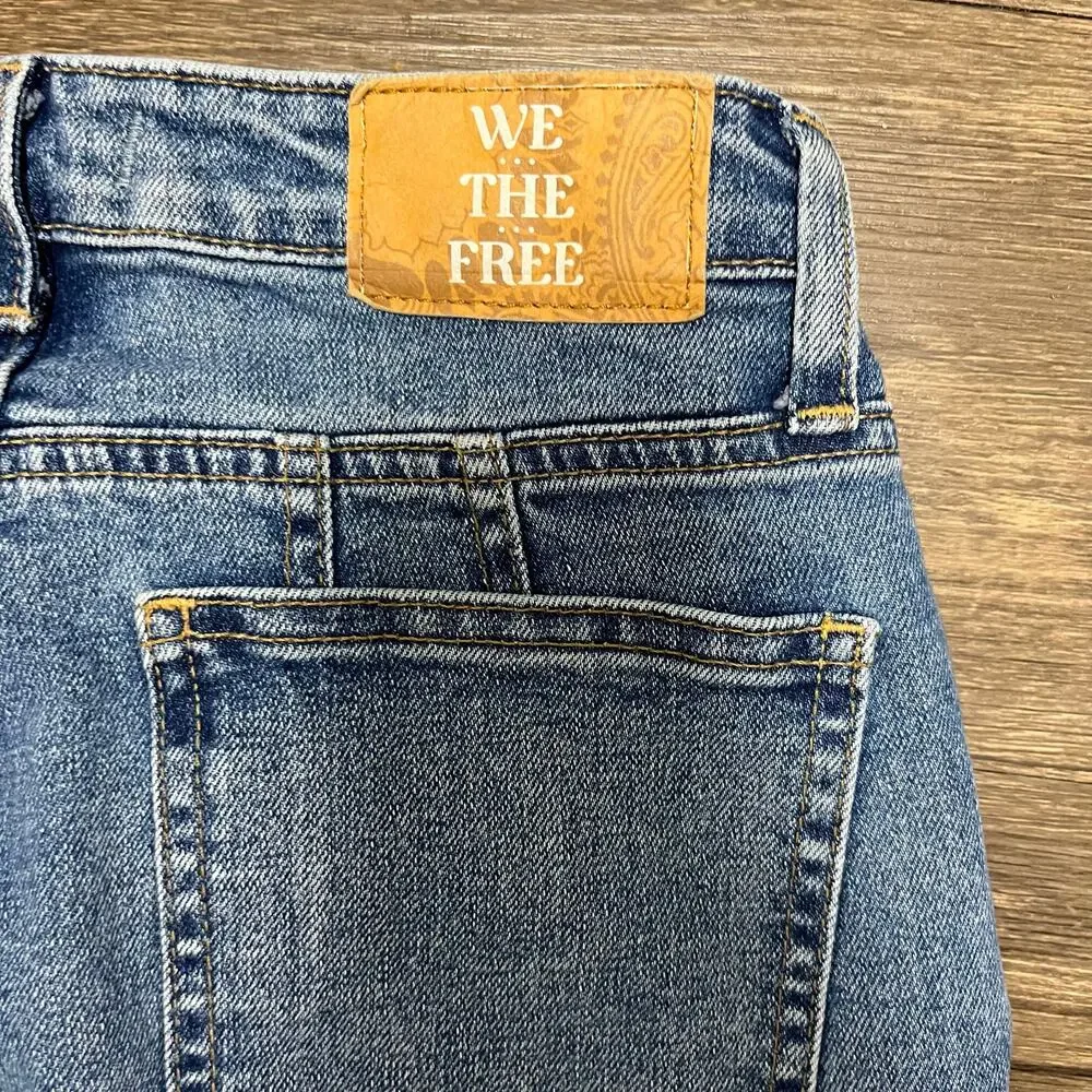 We The Free CRVY Vintage High Rise Flare Jeans 26 Curvy Stretch 28” Retro Boho - Picture 9 of 10